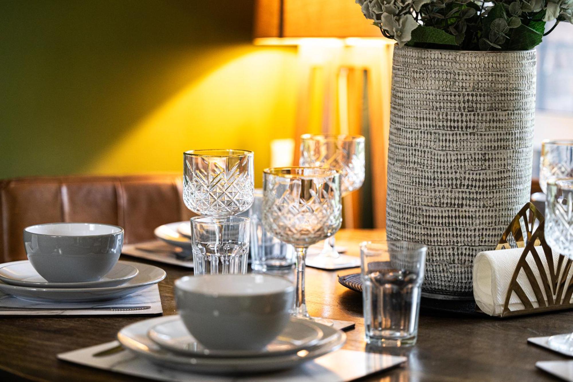 20 Percent Off -promo Genius Offers-citycenter Londonbridge With Parking-wifi-sleeps7-4beds-netflix-family! Apartment