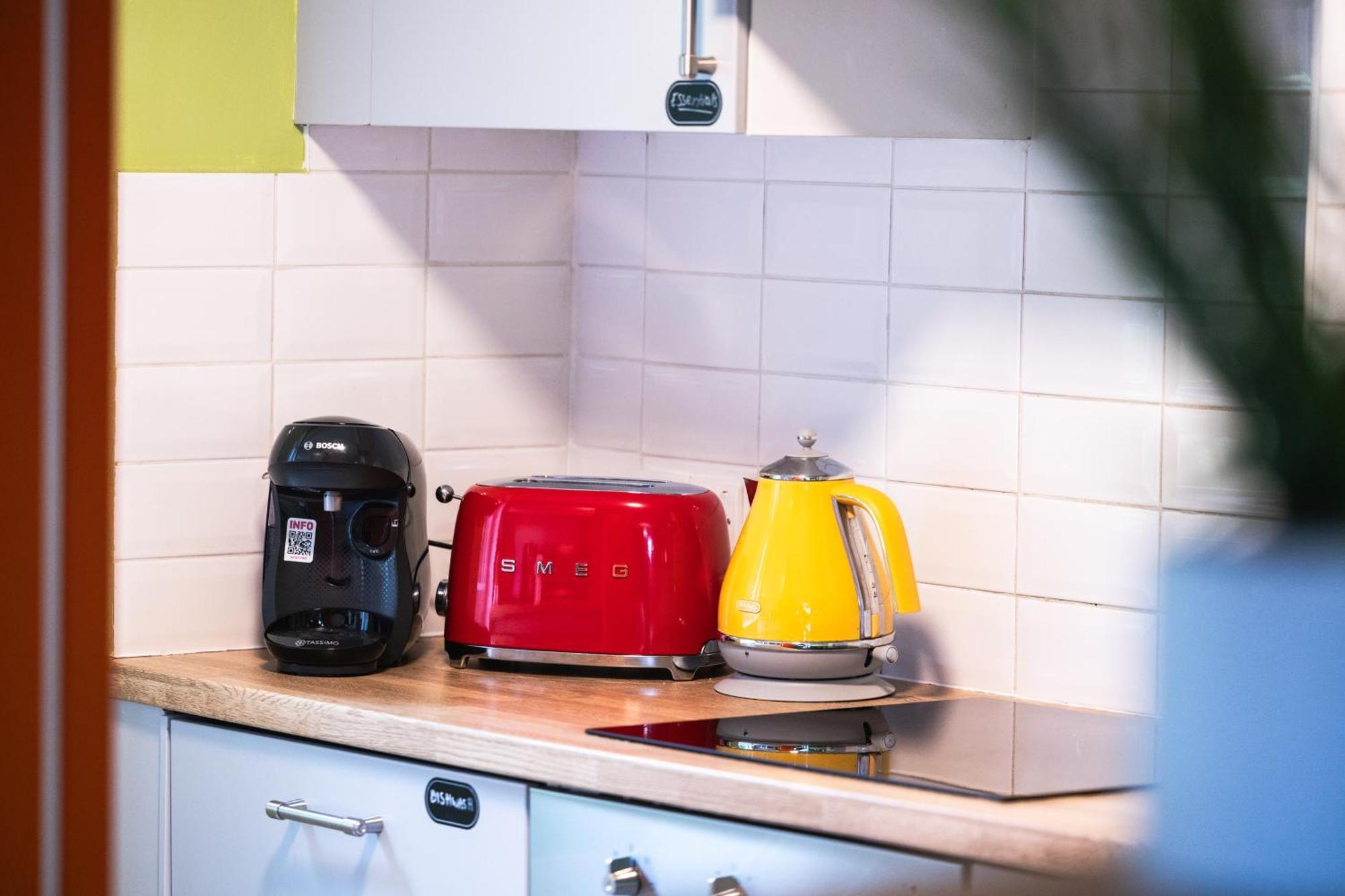 20 Percent Off -promo Genius Offers-citycenter Londonbridge With Parking-wifi-sleeps7-4beds-netflix-family! * London