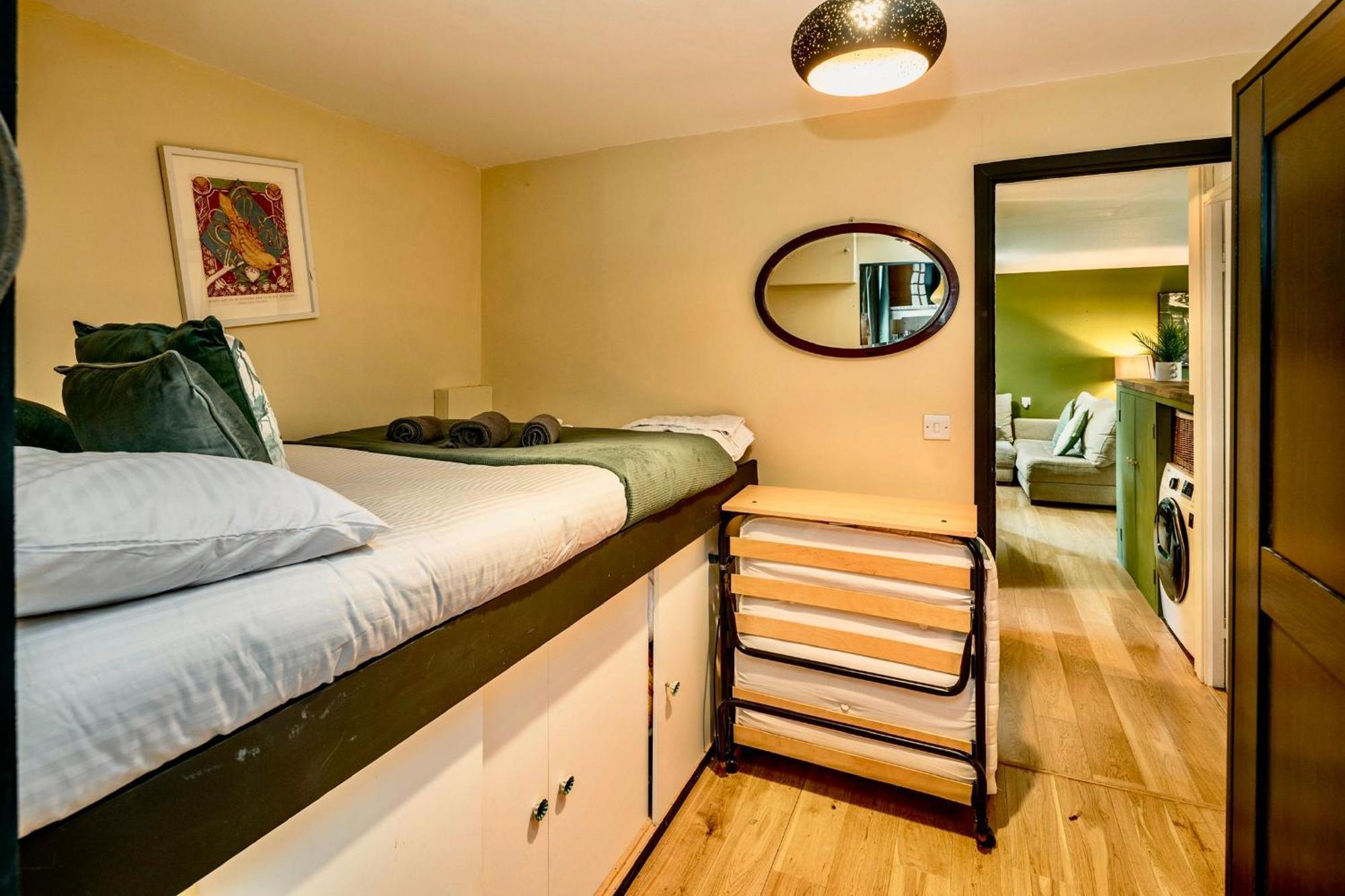 20 Percent Off -promo Genius Offers-citycenter Londonbridge With Parking-wifi-sleeps7-4beds-netflix-family! Apartment